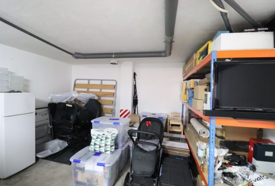 Wiederverkauf - Stadthaus - Redován - Redovan - Town