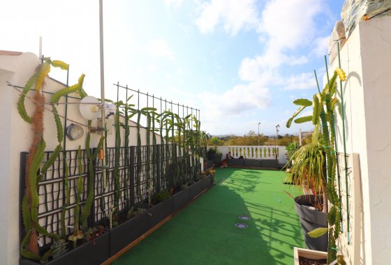 Wiederverkauf - Stadthaus - Redován - Redovan - Town