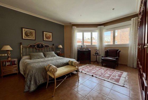 Reventa - Adosado - Sax