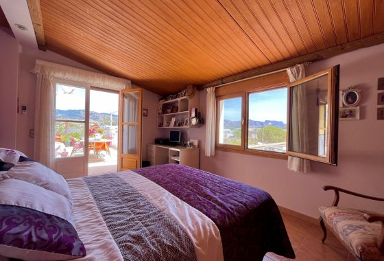 Reventa - Adosado - Sax