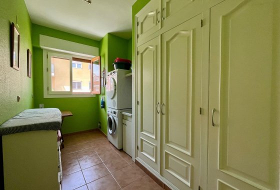 Reventa - Adosado - Sax