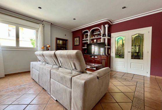 Reventa - Adosado - Sax