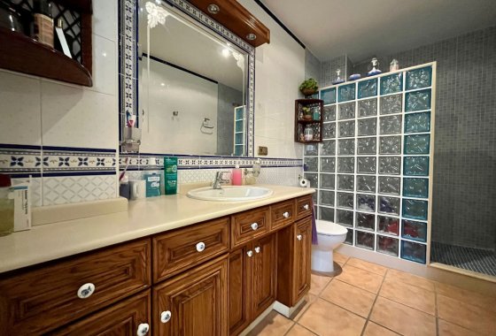 Reventa - Adosado - Sax