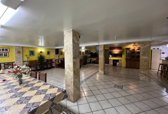 Reventa - Adosado - Sax