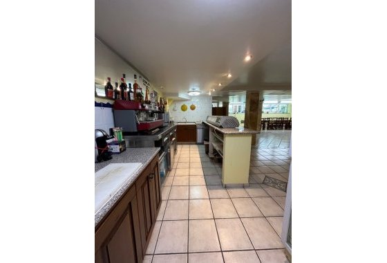 Reventa - Adosado - Sax