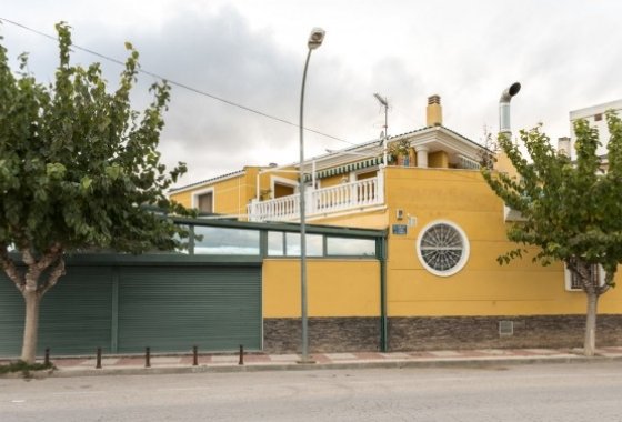 Reventa - Adosado - Sax