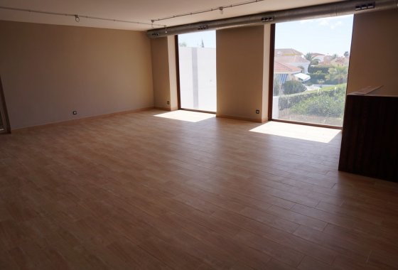 Reventa - Comercial - Ciudad Quesada