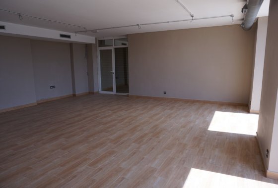 Reventa - Comercial - Ciudad Quesada