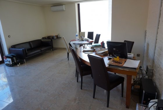 Reventa - Comercial - Ciudad Quesada