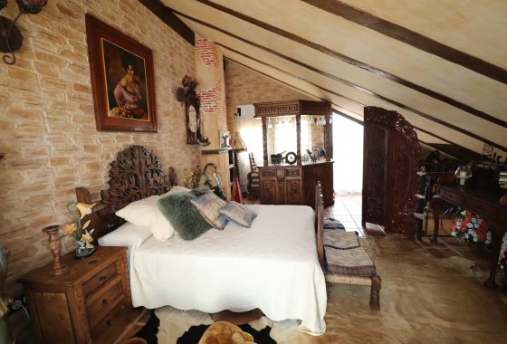 بازفروش - ویلا - Daya Nueva