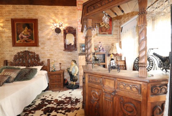 بازفروش - ویلا - Daya Nueva