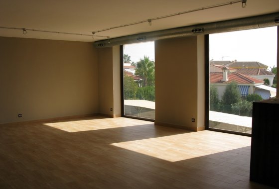 Reventa - Comercial - Ciudad Quesada