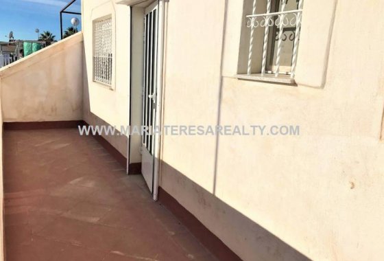 Resale - Townhouse - Los Narejos - Urb. Oasis