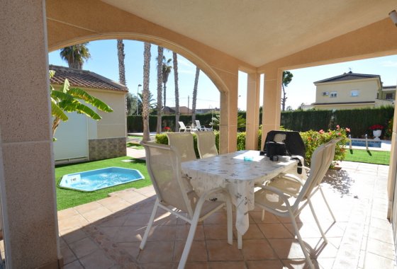 Wiederverkauf - Villa - Torrevieja - Los Balcones