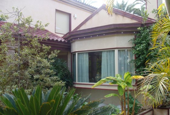 Reventa - Villa - Elche