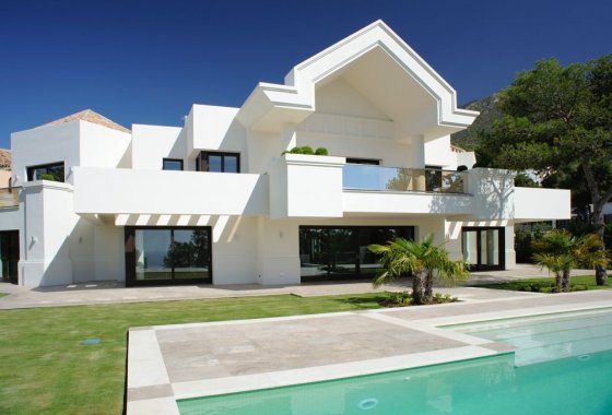 Resale - Villa - Marbella - Sierra Blanca